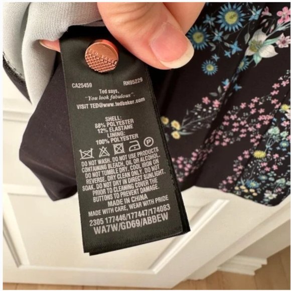 Ted Baker Abbew Unity Flag Print Tunic Dress in Black size 2 nwot - Picture 8 of 9